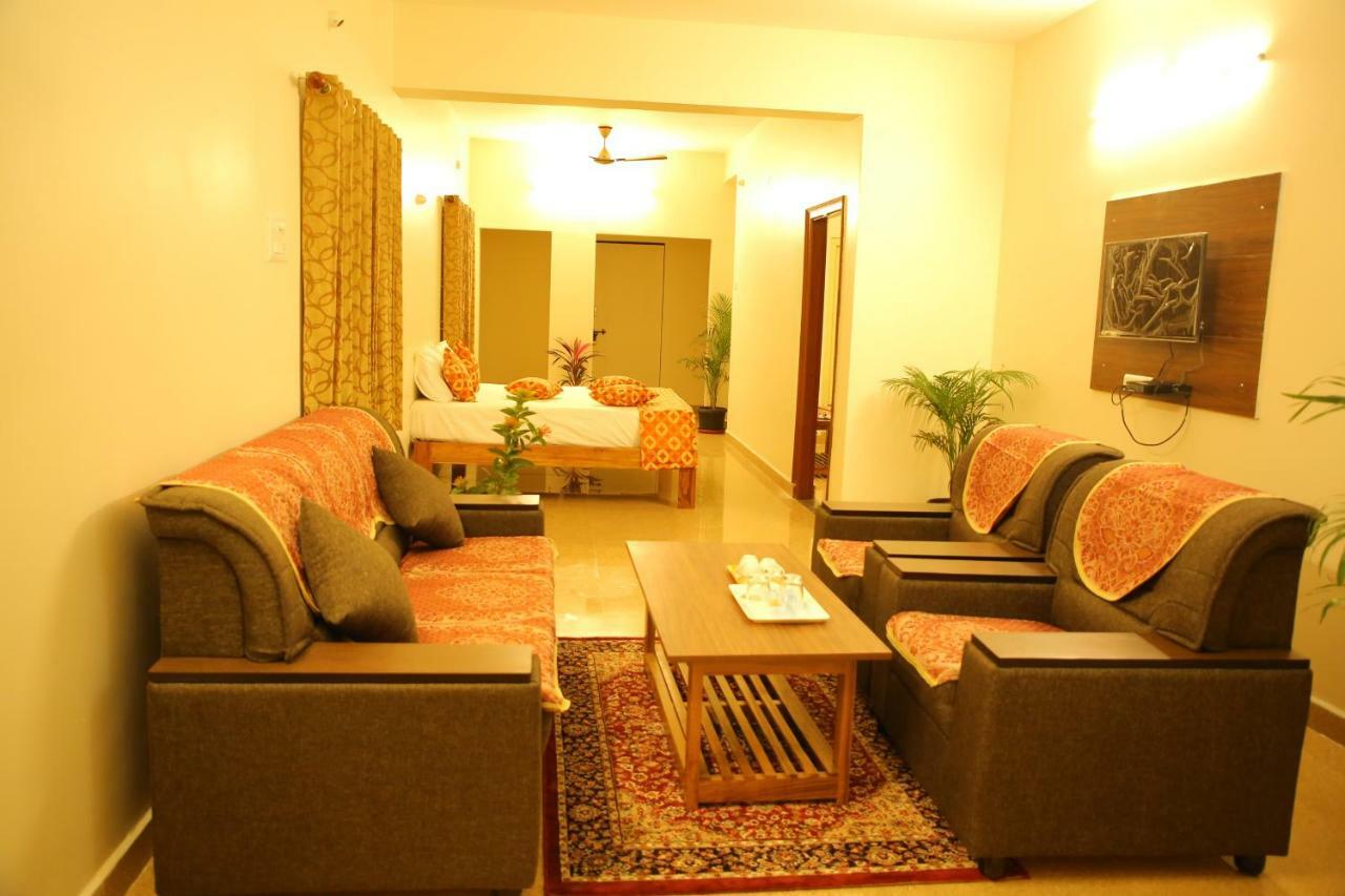Bhavana Homestay 蒂鲁帕蒂 外观 照片